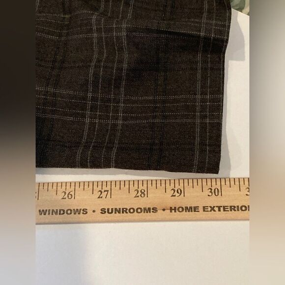 Nine West Mid Rise Barely Bootcut Pants Women’s 16 Gray Plaid Sculpting NEW - Picture 10 of 13